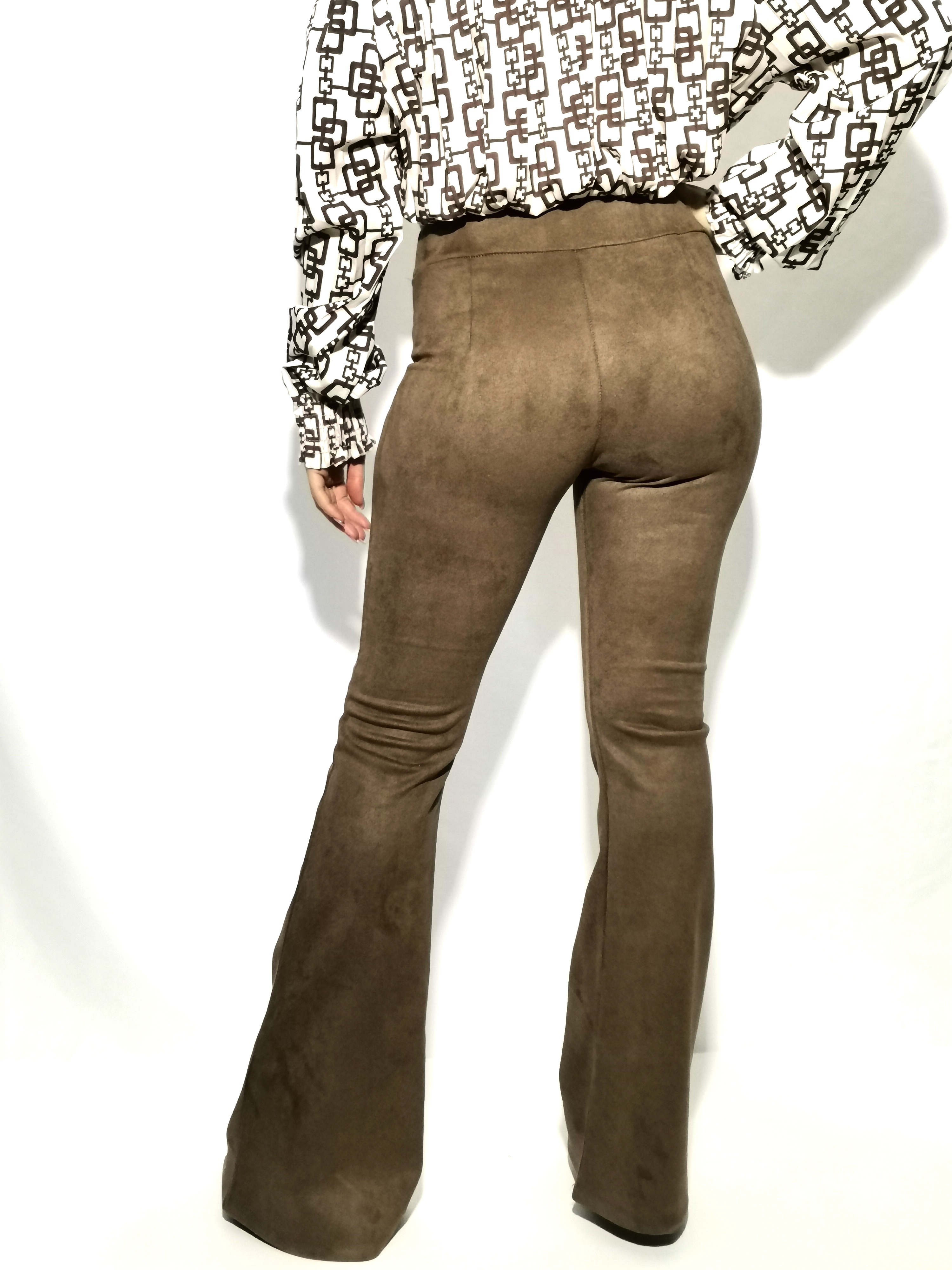 foto PANTALONE CAMOSCIO